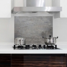 Samolepící kuchyňský panel šedý beton